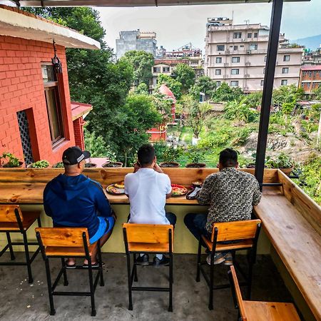 Nepali Heritage Hotel Katmandú Exterior foto