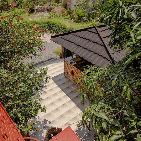 Nepali Heritage Hotel Katmandú Exterior foto