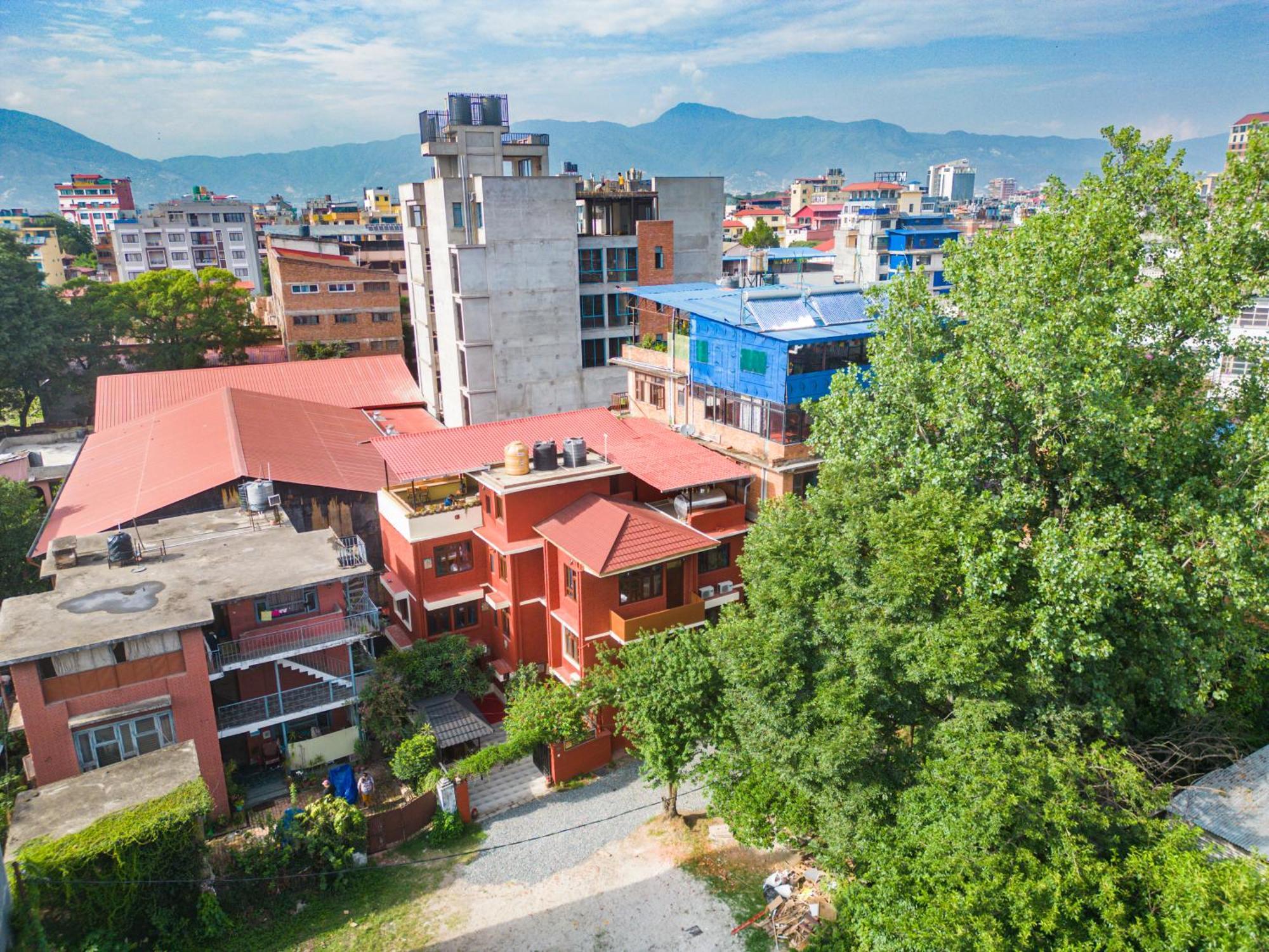Nepali Heritage Hotel Katmandú Exterior foto