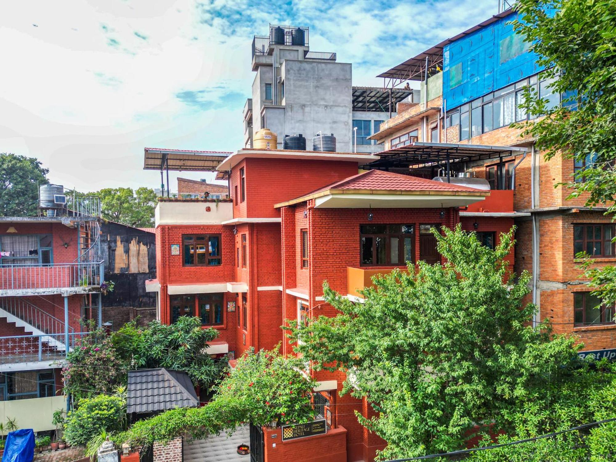 Nepali Heritage Hotel Katmandú Exterior foto
